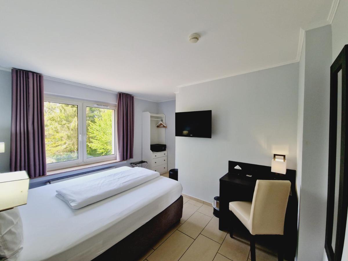 Bivius Hotel Restaurant Luxembourg Strassen Zewnętrze zdjęcie