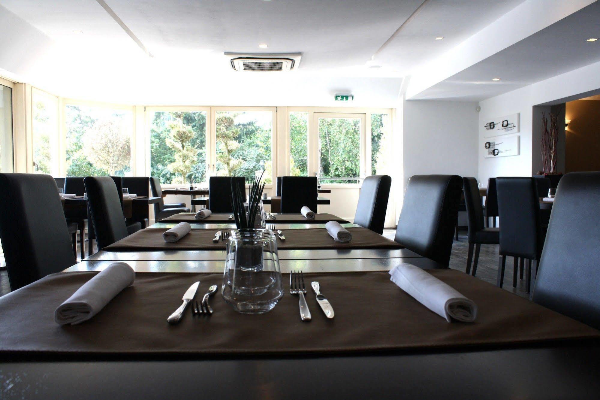 Bivius Hotel Restaurant Luxembourg Strassen Zewnętrze zdjęcie